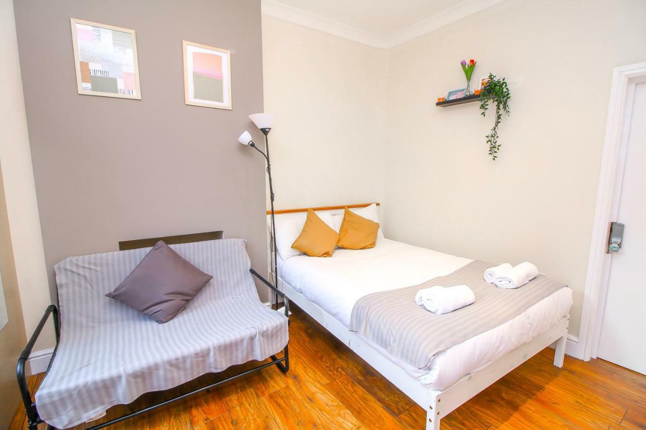 View Flat @ Liverpool St. Апартаменты *